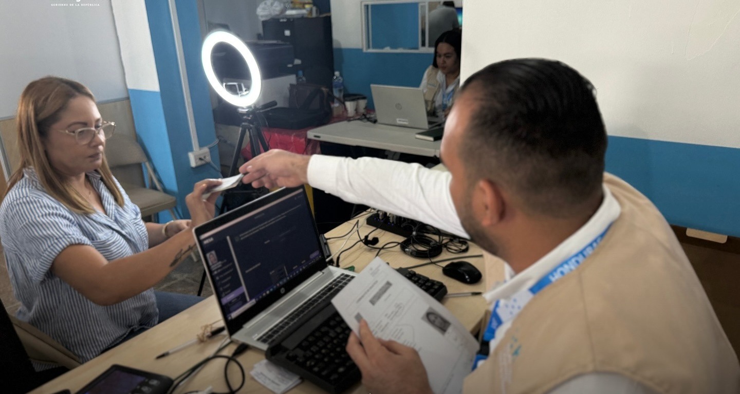 Honduras imprimirá 1.5 millones de pasaportes con 80 medidas de seguridad y diseño cultural 